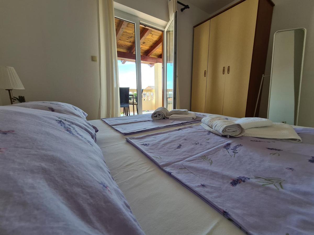 Apartman Karmen Barbat na Rabu Exterior foto
